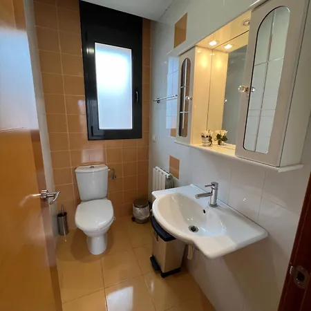 Luxe Castillo *