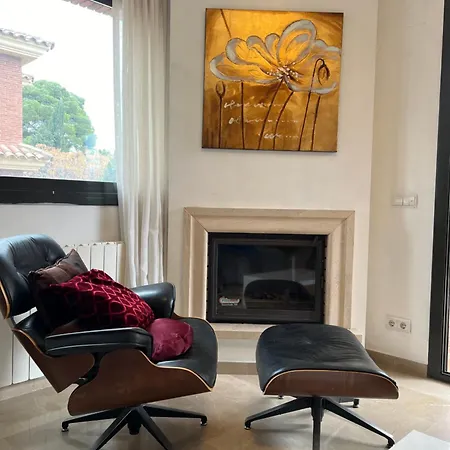Luxe Castillo